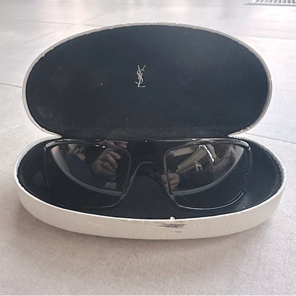 Yves Saint Laurent Black Sunglasses w/ Case - Picture 1 of 12